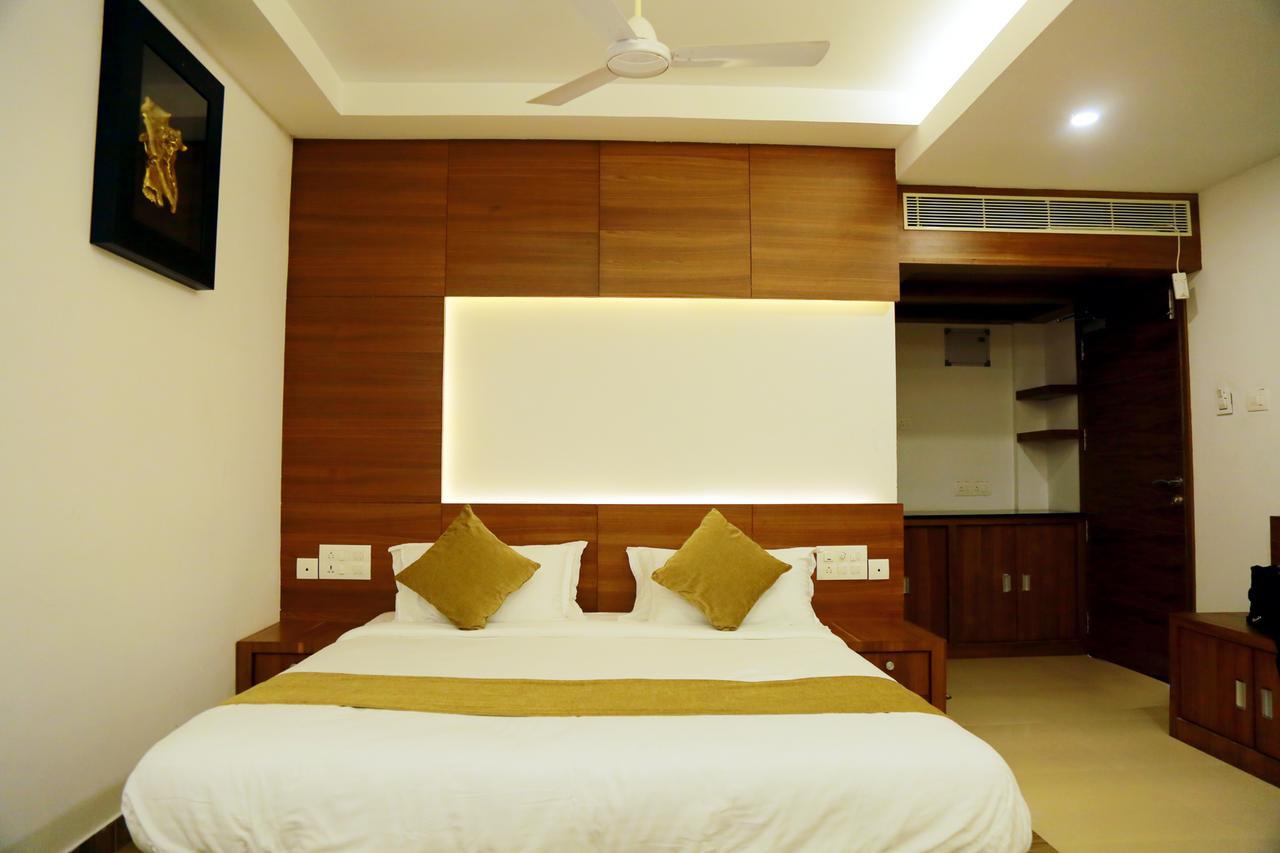 Athirappilly Athirapilly River Resort المظهر الخارجي الصورة